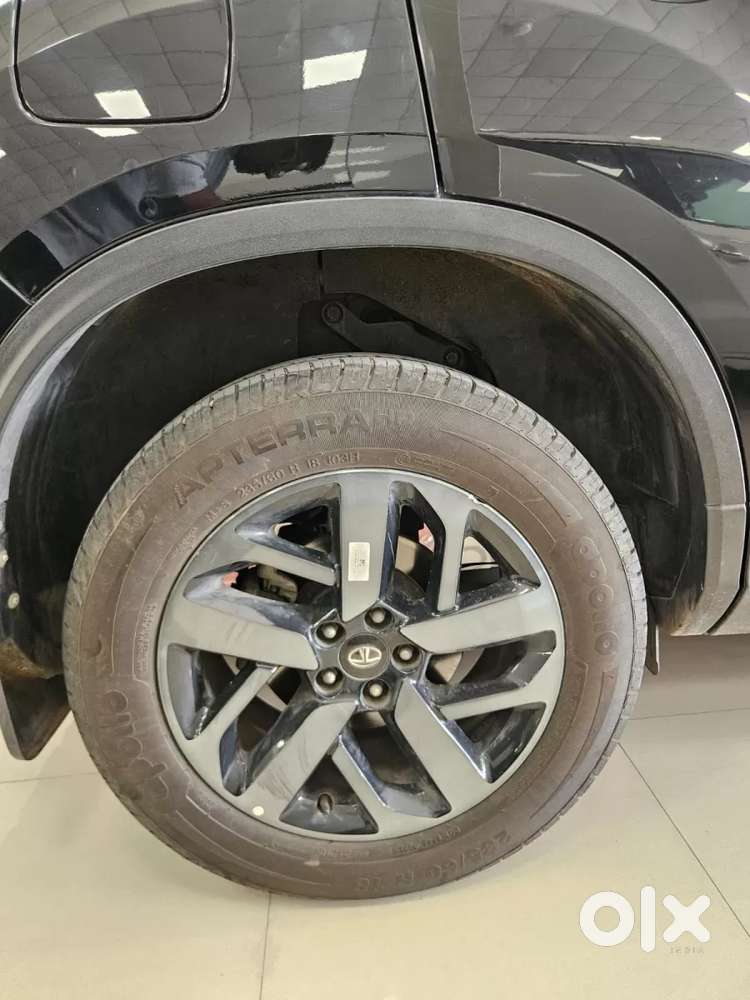 Tata Harrier Xza Plus Dark Edition, 2023, Diesel