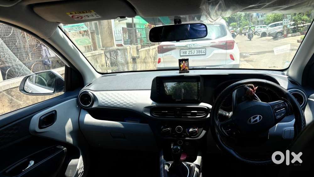 Hyundai Petrol Manual 2023