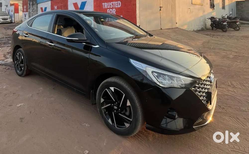Hyundai Verna 2022 Diesel Well Maintained
