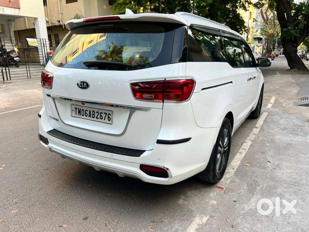 Kia Carnival 2021 Diesel Well Maintained