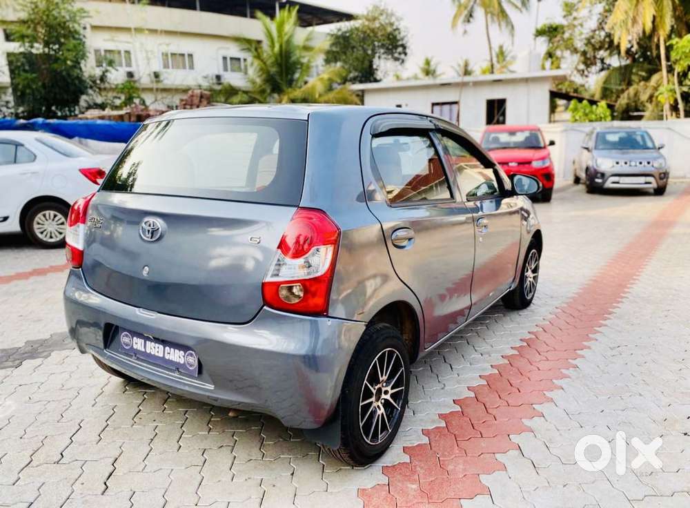 Toyota Etios Liva 2014-2016 V, 2016, Petrol