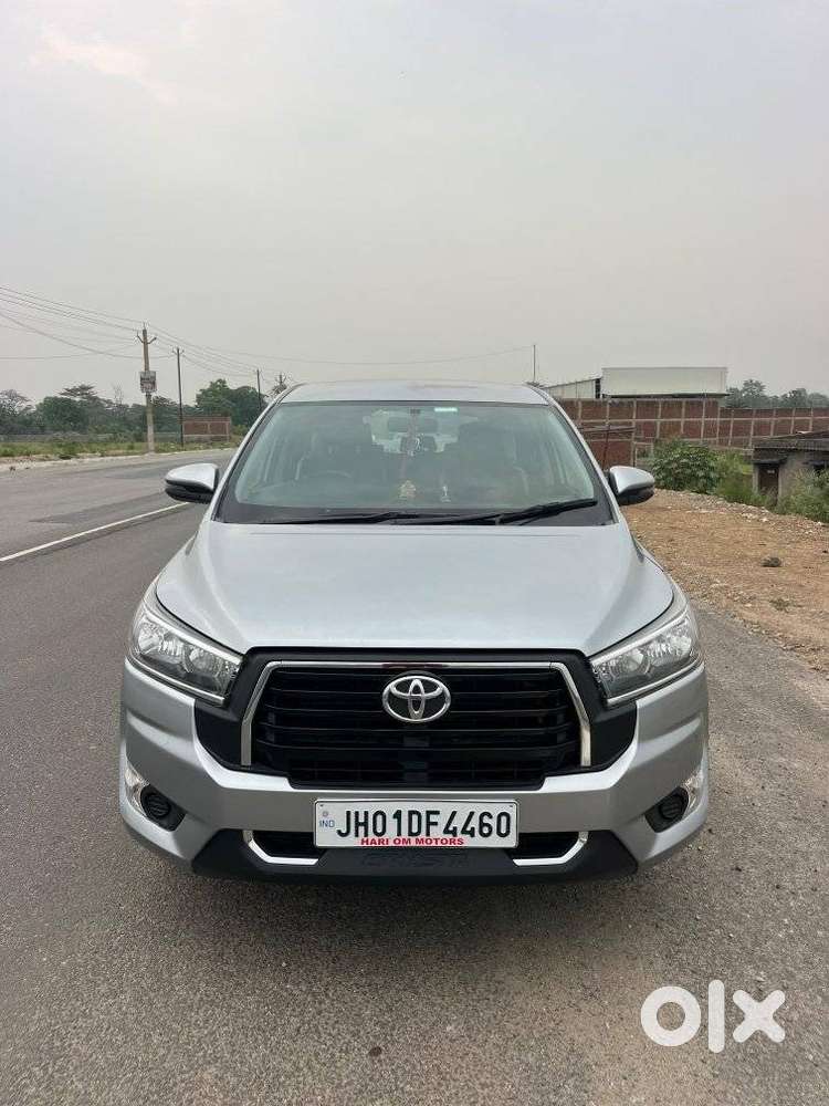 Toyota Innova Crysta 2.4 G Mt 8s, 2018, Diesel