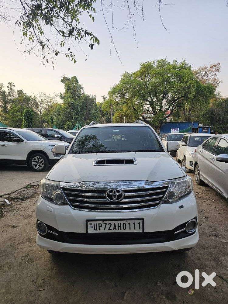 Toyota Fortuner 2011-2016 4x2 Manual, 2015, Diesel