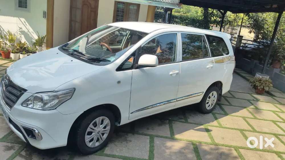 Toyota Innova 2010 Diesel Excellent Condition
