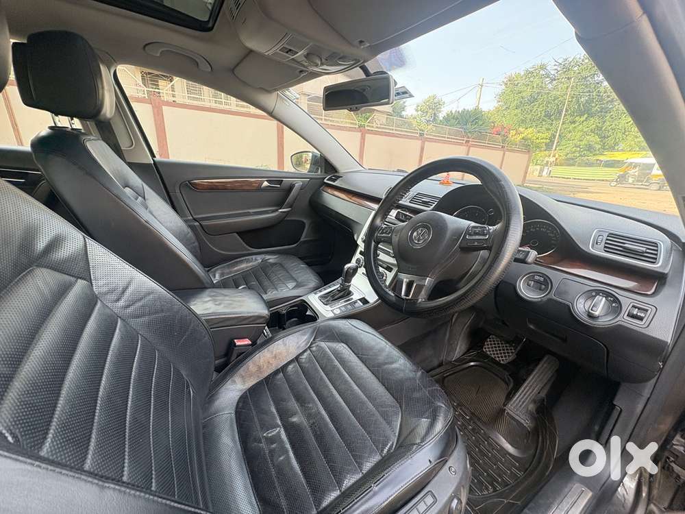 Volkswagen Passat Diesel Automatic 2012