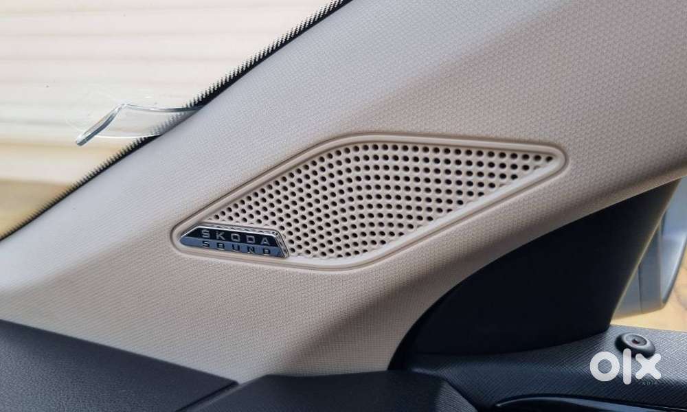 Skoda Slavia 1.0 Tsi Style At, 2022, Petrol