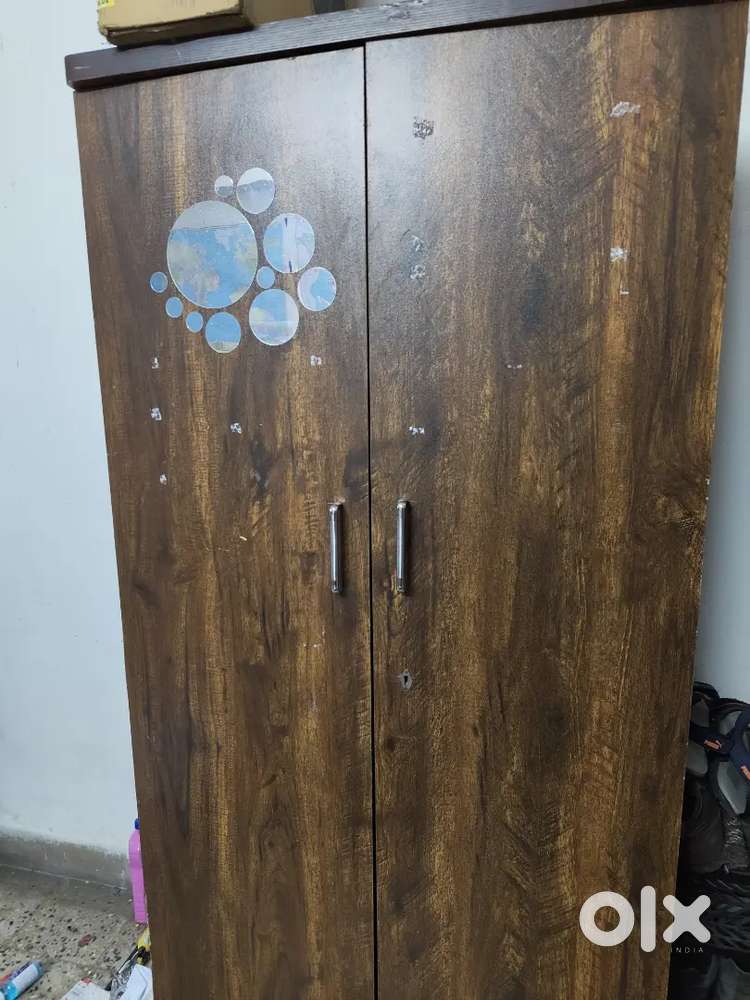 Wooden Wardrobe - Buy & Sell Used Furniture in Mumbai | OLX