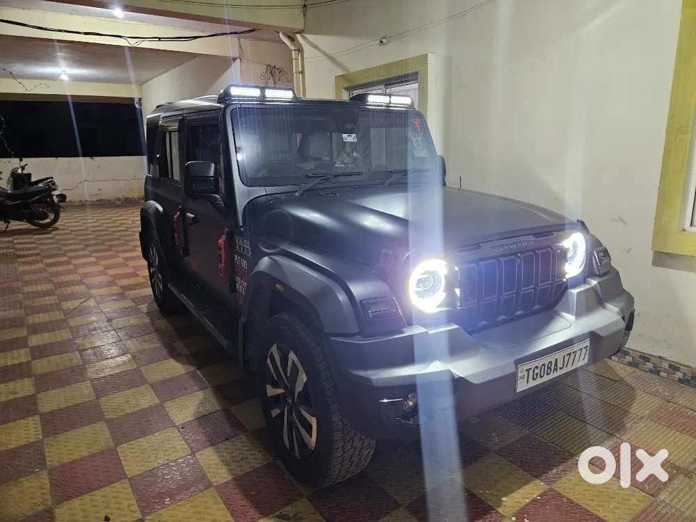 Thar Rox, Manual  Top End Model, Fully Loaded, Doctor Driven, Fancy No