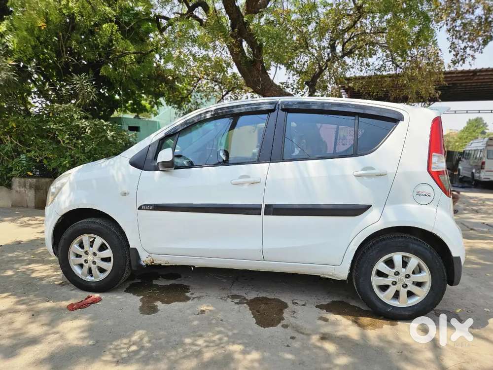 Maruti Suzuki Ritz 2010 Petrol Well Maintained