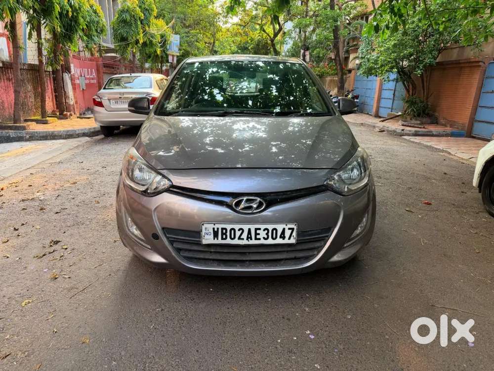 Hyundai I20 Sportz Abs 2013