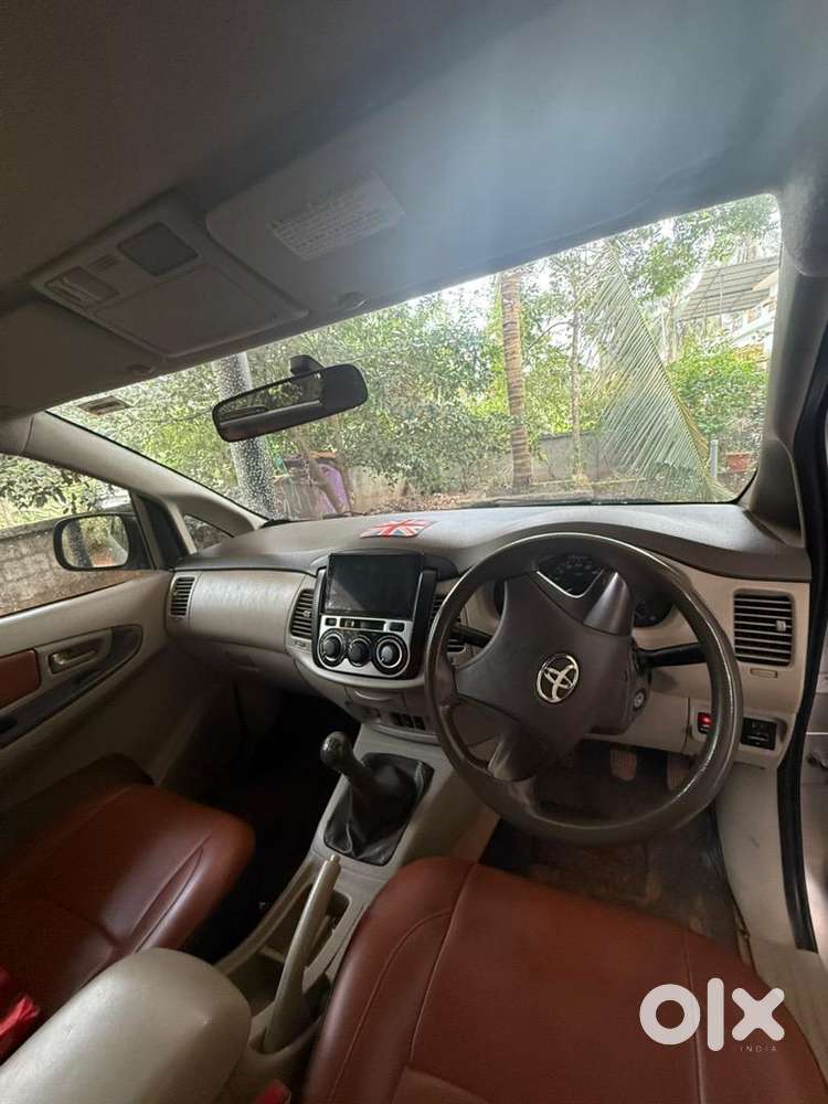 Toyota Innova 2013 Diesel Well Maintained