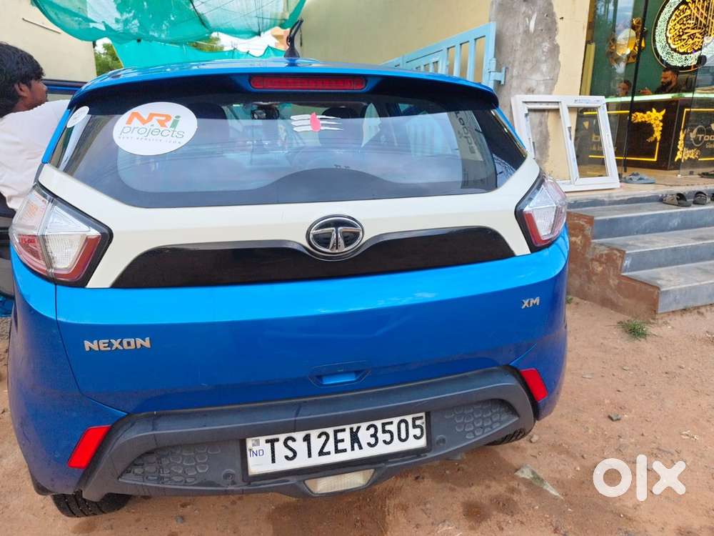 Tata Nexon Petrol 2018