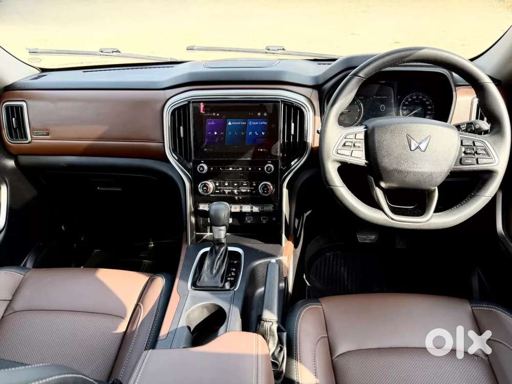 Mahindra Scorpio-n 2.0 Z8 L Petrol At 7 Str, 2024, Petrol