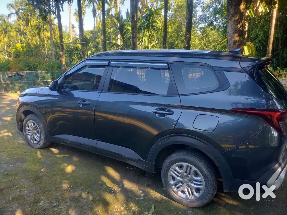 Kia Carens 2023 Petrol 60500 Km Driven