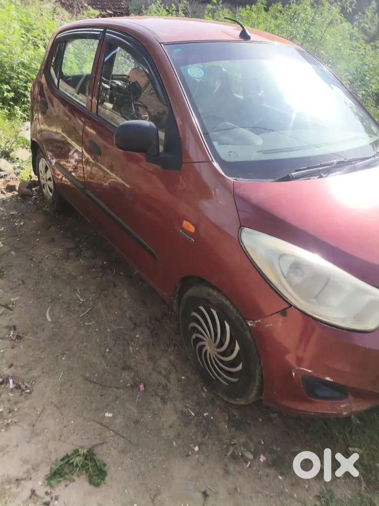 Hyundai I10 2011 Cng & Hybrids 92000 Km Driven