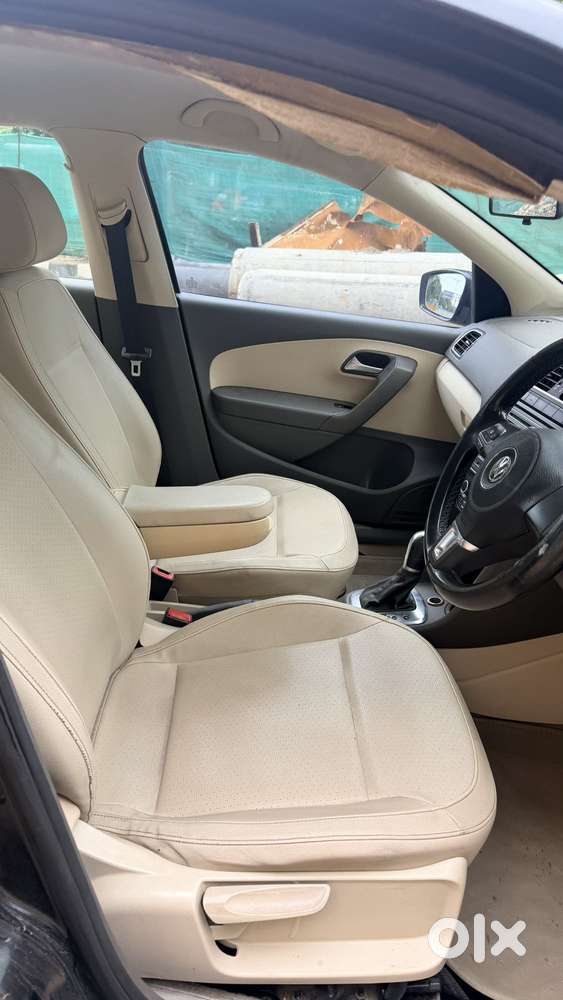 Volkswagen Vento 1.2 Tsi Highline At, 2014, Petrol