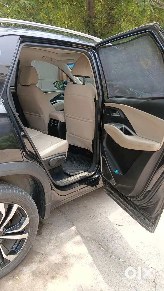 Mg Hector Petrol 2023 Sharp