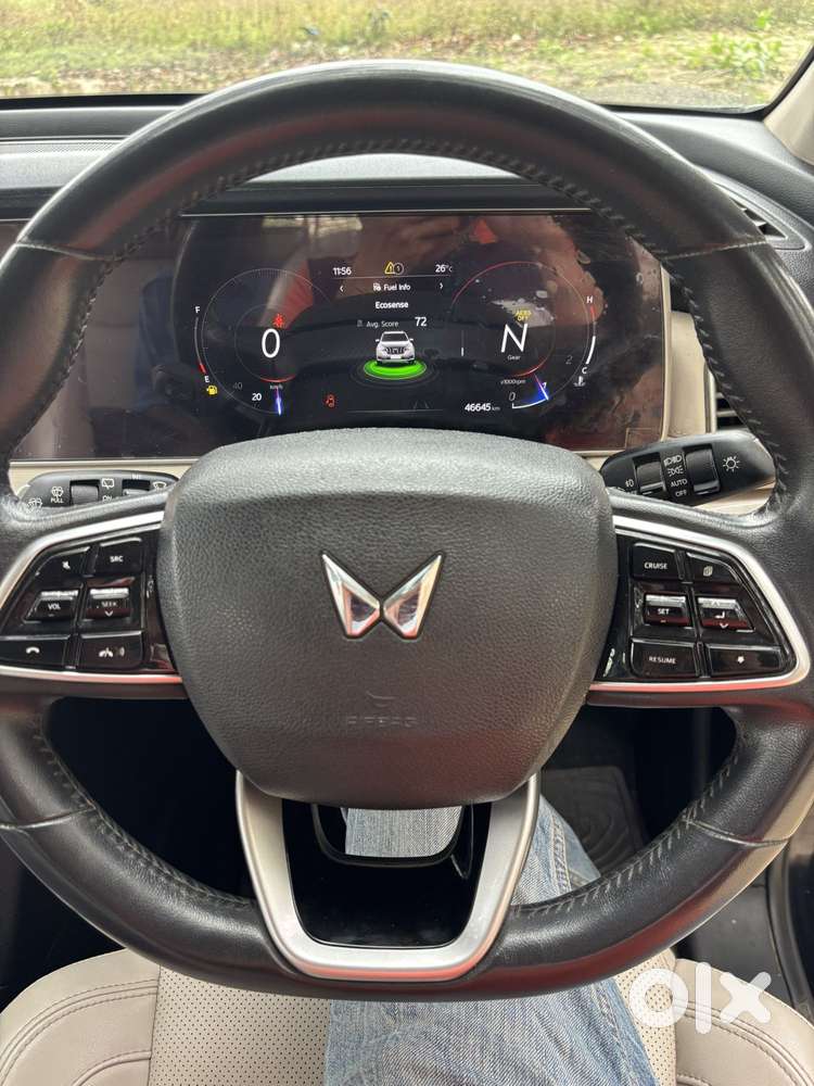 Mahindra Xuv700 2.2 Ax 7 Diesel Mt Luxury Pack Str, 2023, Diesel