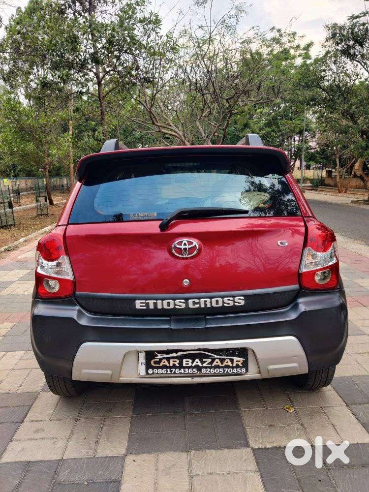 Toyota Etios Cross 1.2l G, 2017, Petrol