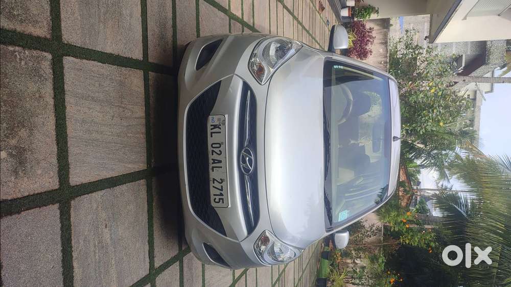 Hyundai I10 Sportz 2012 Petrol