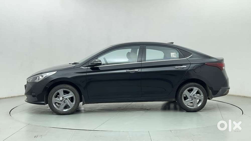 Hyundai Verna 1.5 Mpi Mt Sx (o), 2022, Petrol