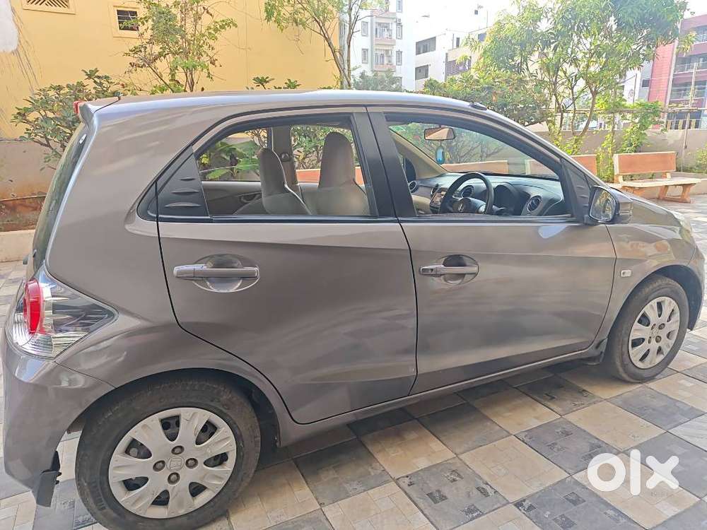 Honda Brio S Mt 2015 88500kms