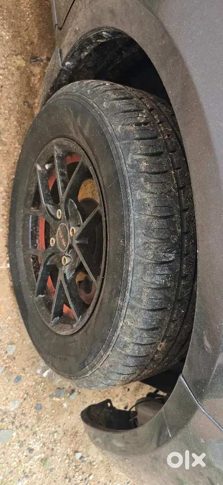 Fully Loaded With Magwheel 90% Tyre With Upper Model.