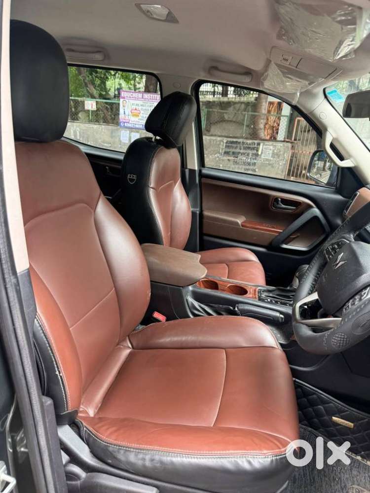 Mahindra Scorpio N Z4 Petrol At 7 Str, 2023, Petrol