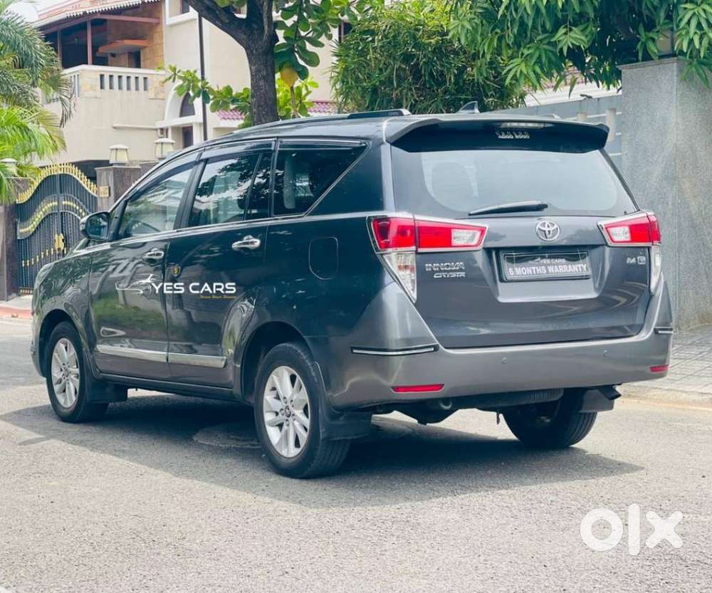 Toyota Innova Crysta 2.4 G Mt, 2017, Diesel