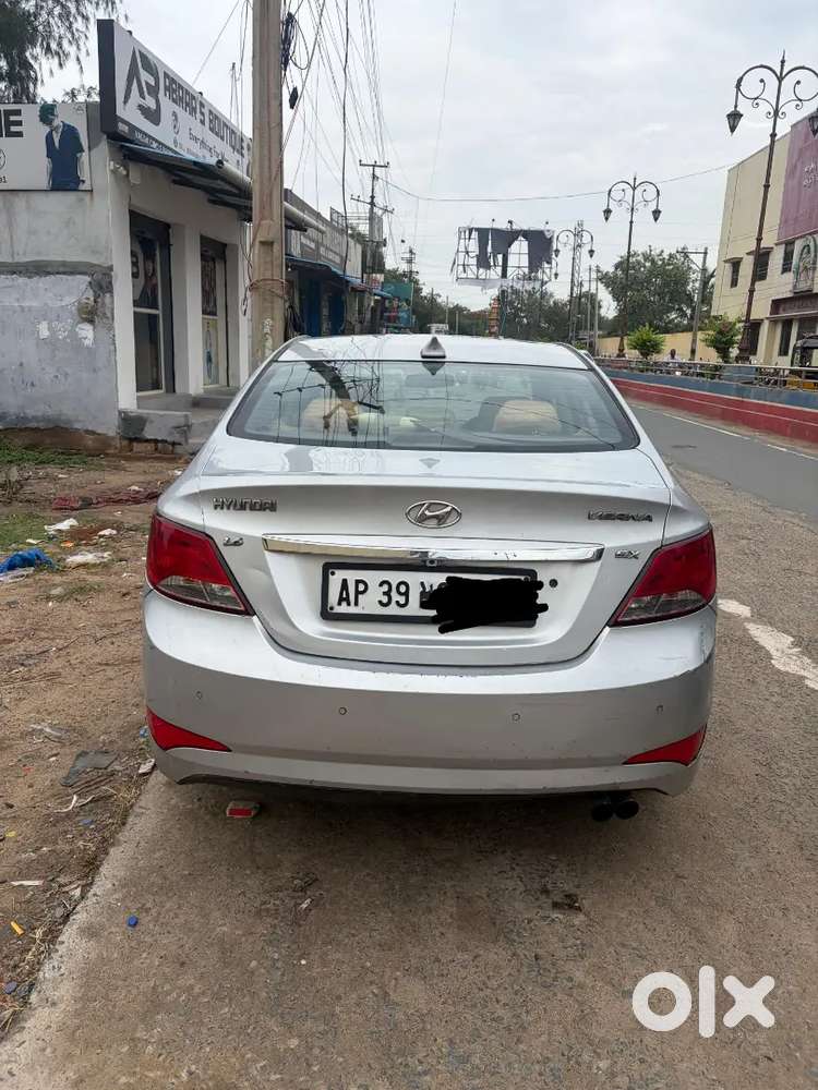 Hyundai Verna Fluidic Sx 1.6 Crdi Diesel (2013) – ₹2.80 Lakhs
