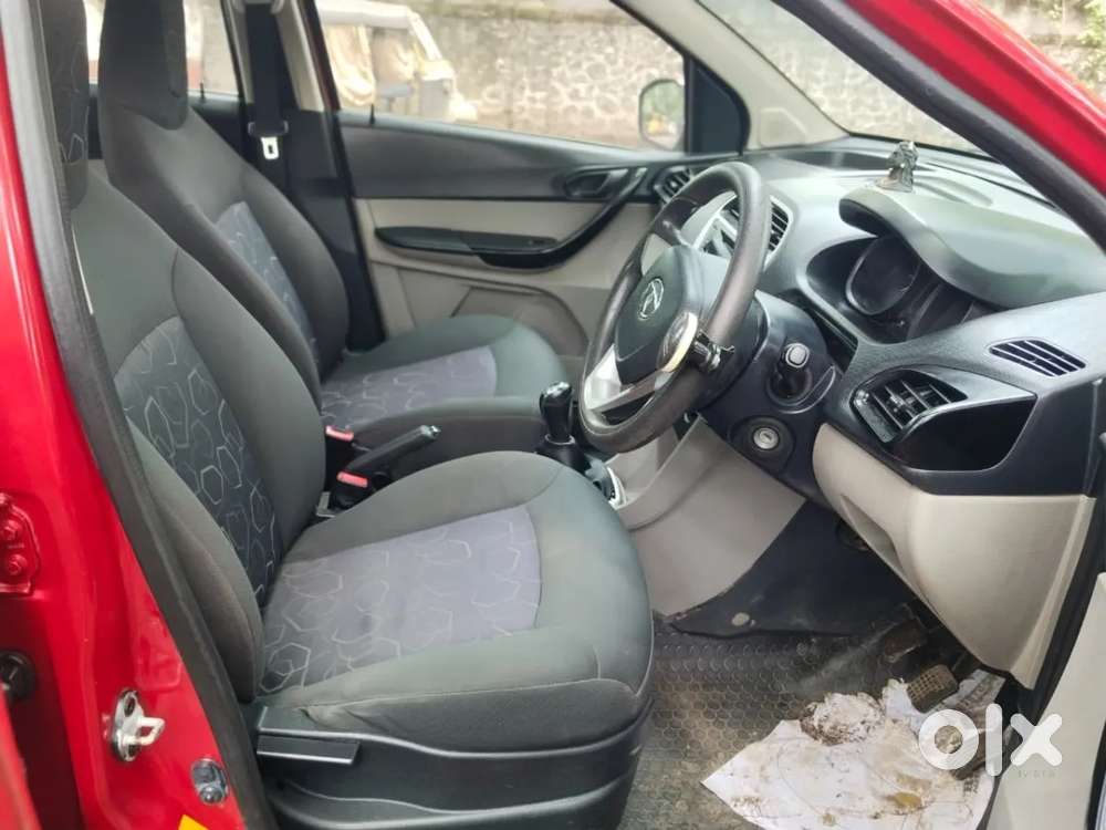 Tata Tiago 1.2 Revotron Xt, 2017, Petrol