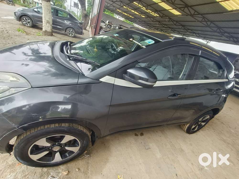 Tata Nexon 1.2 Revotron Xz Plus Dual Tone, 2018, Diesel