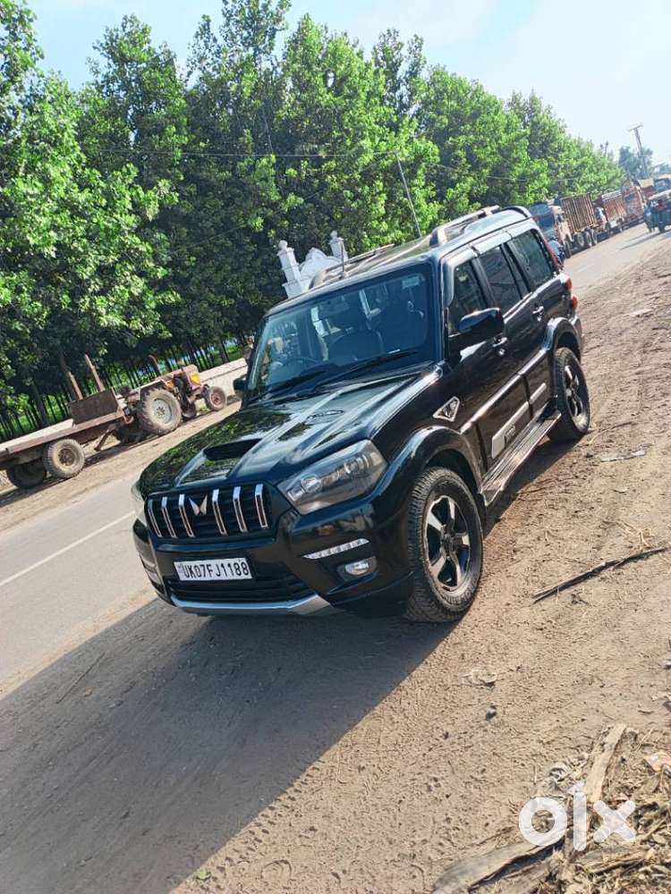 Mahindra Scorpio Classic 2.2 S 11 Mt 7 Cc, 2023, Diesel