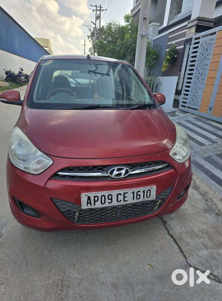 Hyundai I10 Sportz At, 2011, Petrol
