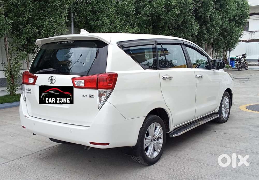 Toyota Innova Crysta