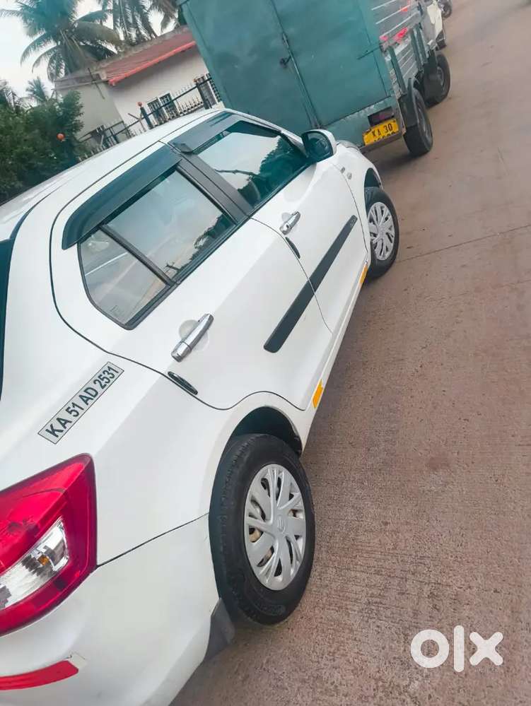 Maruti Suzuki Dzire 2019 Diesel 125000 Km Driven