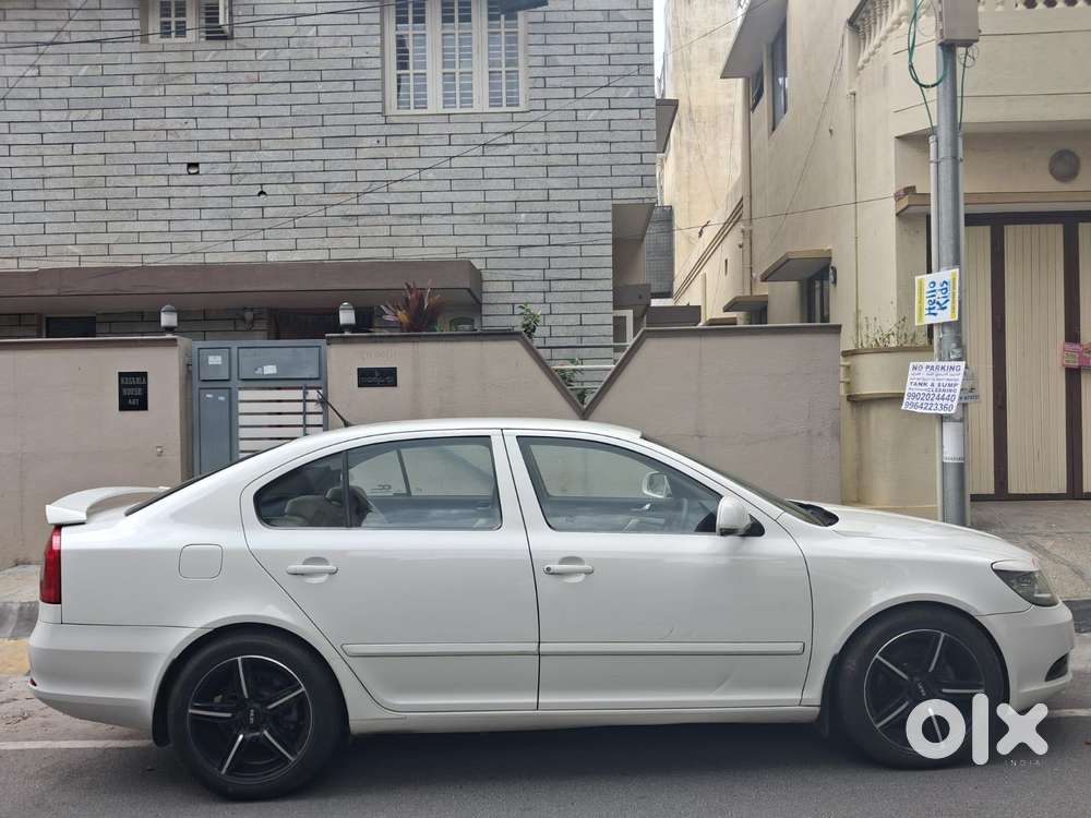 Skoda Octavia Combi 1.8 Turbo Petrol Rs Mt, 2012, Petrol