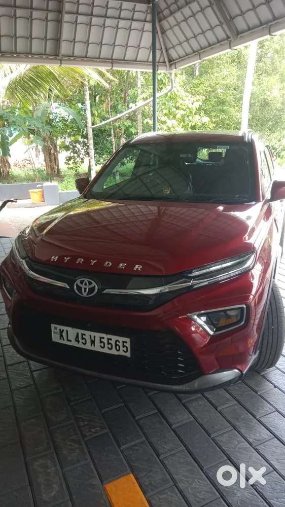 2023 Model S Hybrid Very Low Odometer 18000