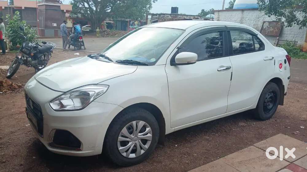 Maruti Suzuki Dzire 1.2 Vxi Cng 2024