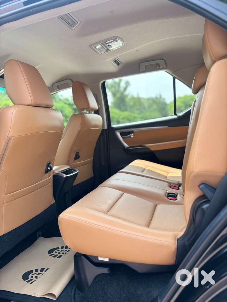 Toyota Fortuner 4x2 At 2.8 Diesel, 2021, Diesel