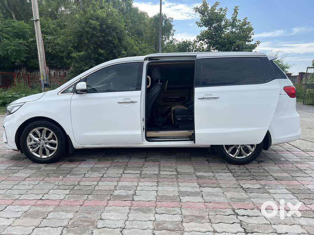 Kia Carnival Limousine, 2020, Diesel