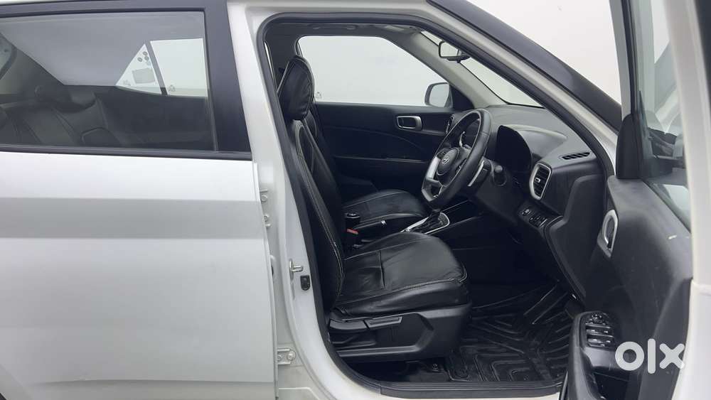 Hyundai Venue 1.0 Sx (o) Turbo Dct, 2022, Petrol