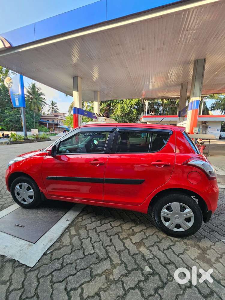 Maruti Suzuki Swift 1.2 Vxi (o), 2016, Petrol