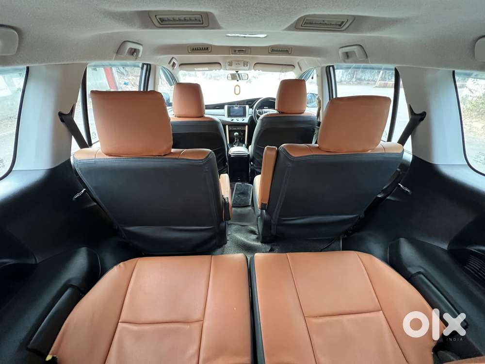 Toyota Innova Crysta