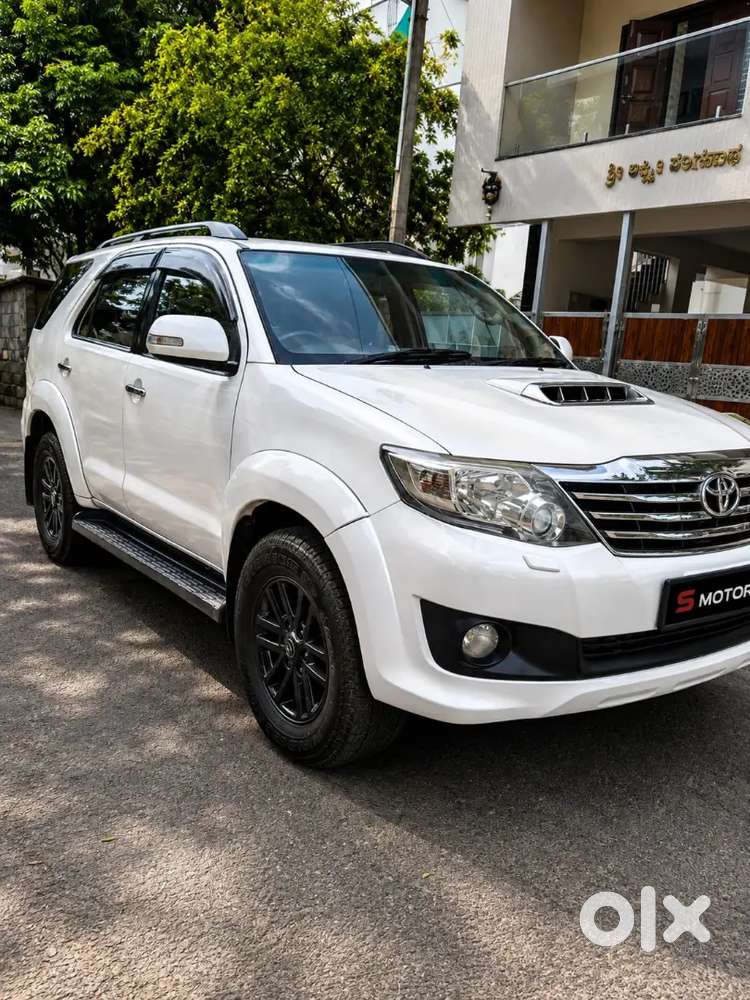 Toyota Fortuner 2012 Diesel Manual