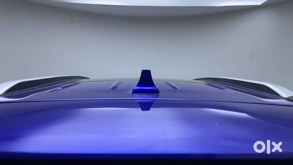 Mahindra Xuv700 2.0 Ax 7 Petrol At Luxury Pack Str, 2023, Petrol