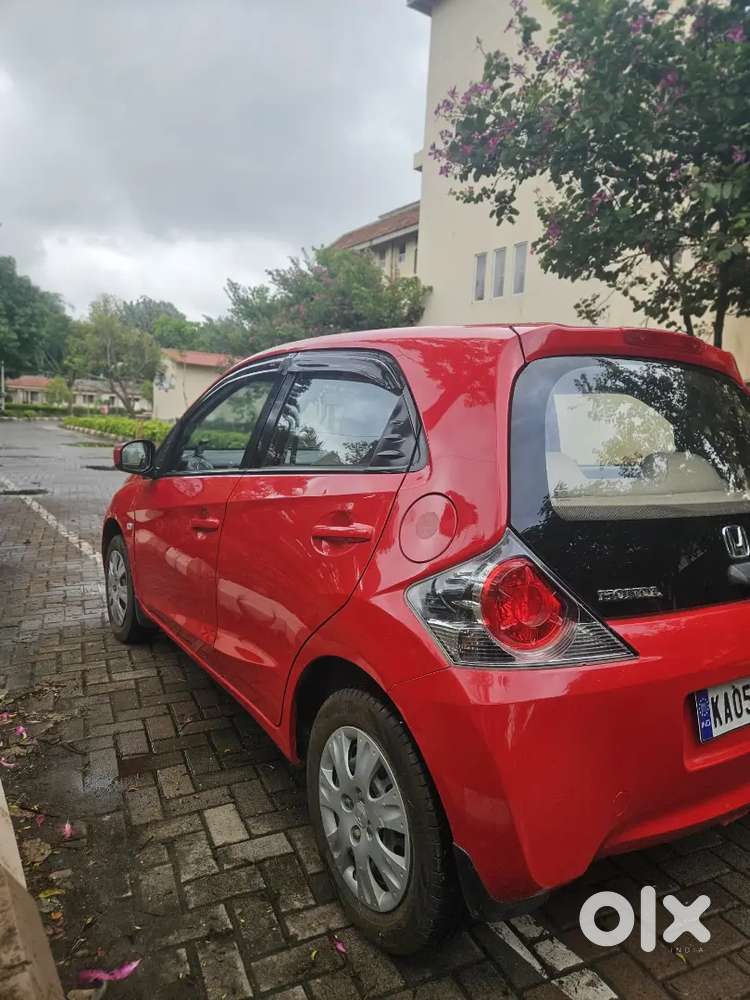 Honda Brio Petrol 2013