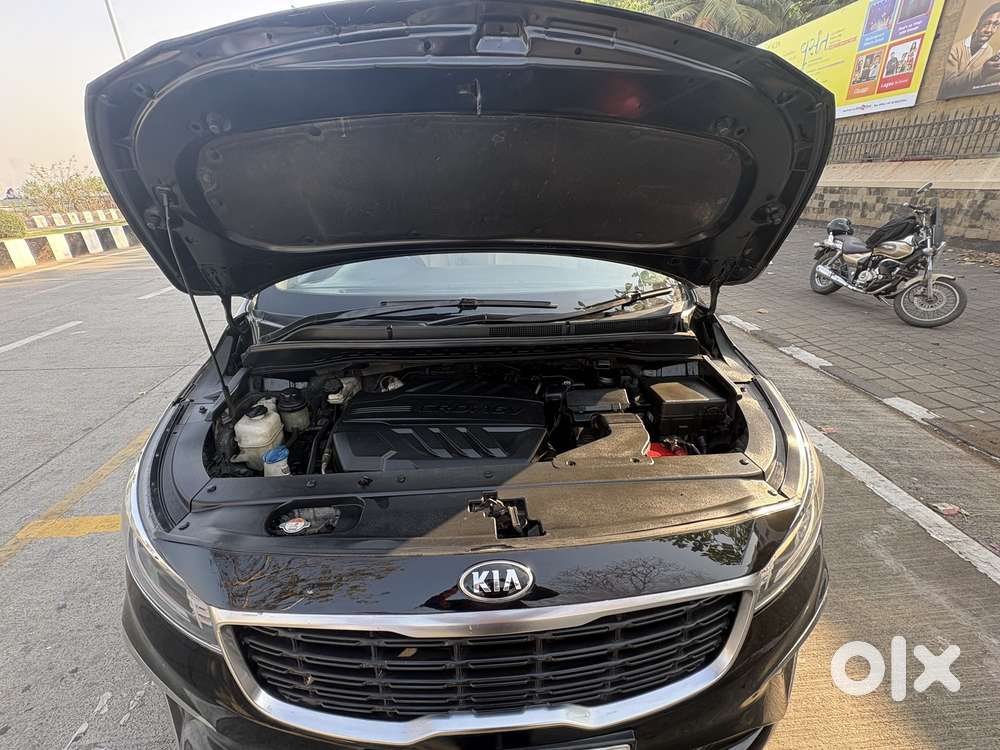 Kia Carnival Premium, 2020, Diesel