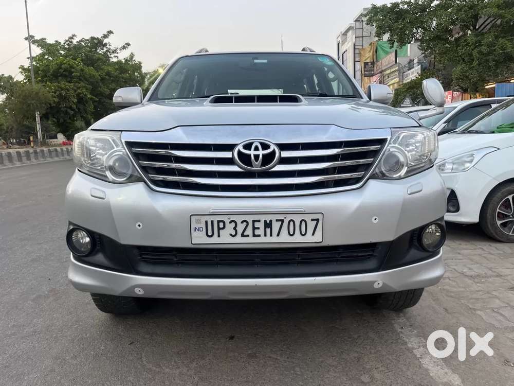 Toyota Fortuner 3.0 4x4 Manual, 2012, Diesel