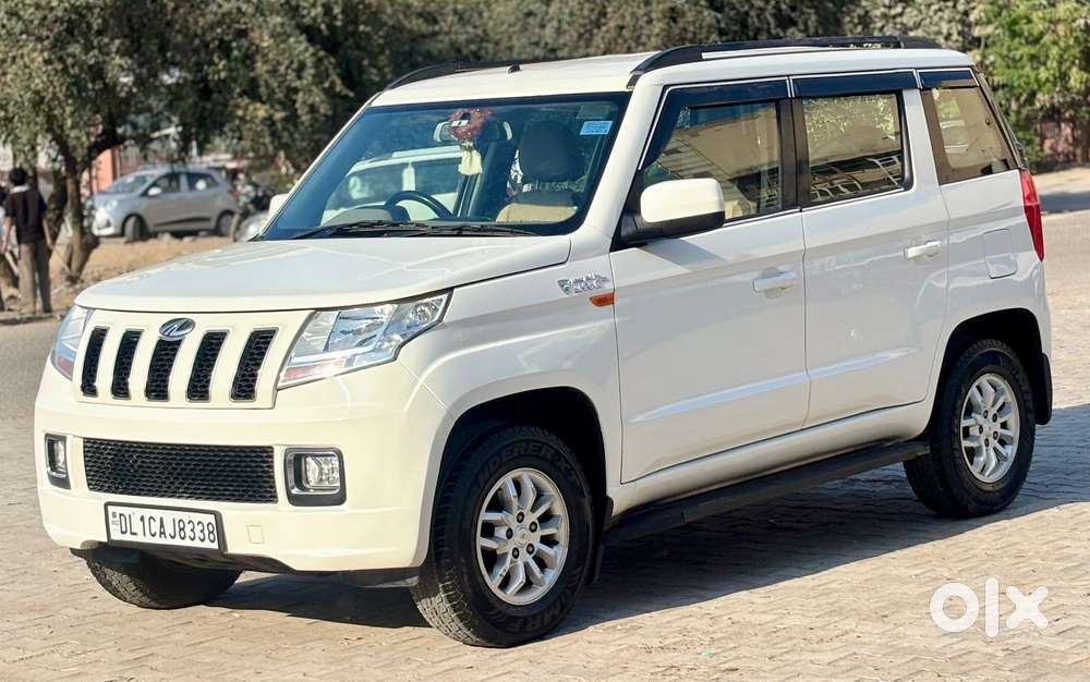 Mahindra Tuv 300
